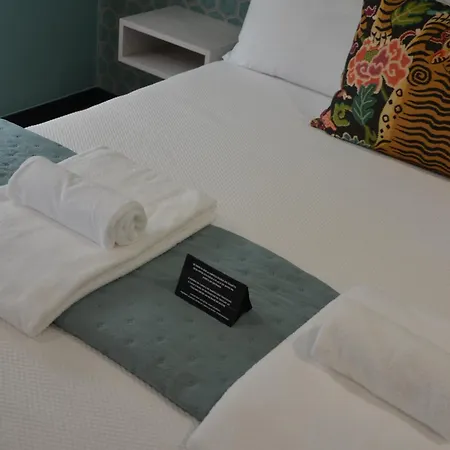 Alma Candida 14 Gæstehus Ganfei